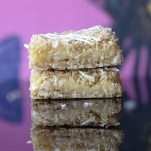 Lemon and coconut crumble
